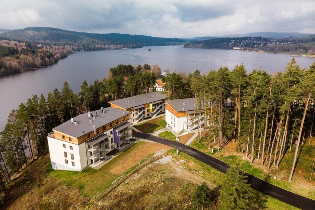 Lipnoport Lakeside Apartment Lipno nad Vltavou Eksteriør billede
